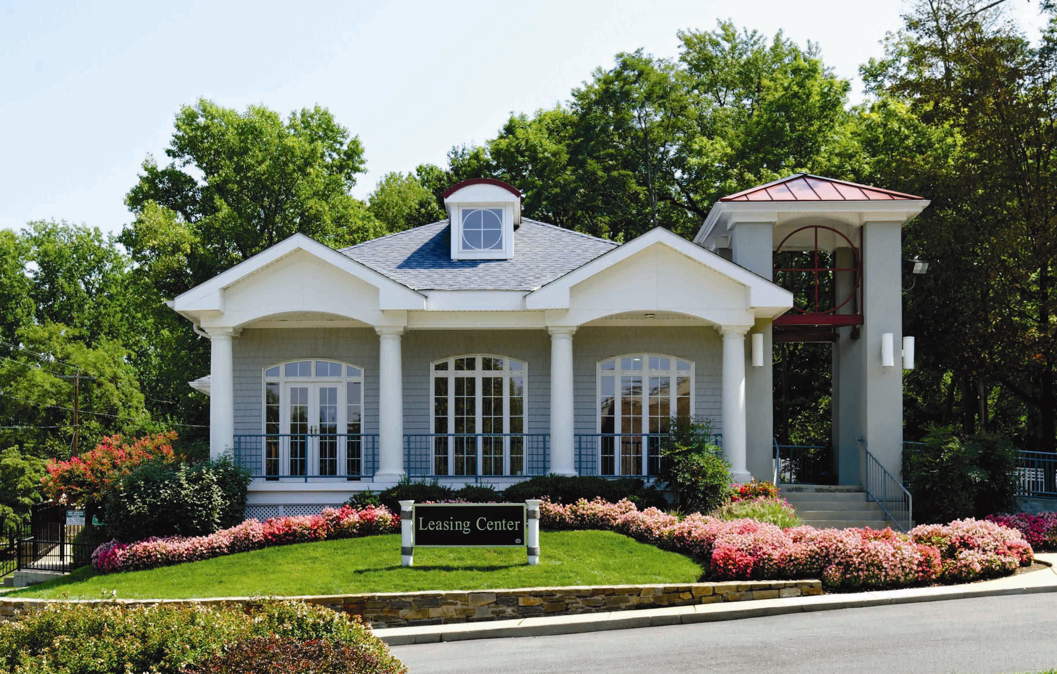 Annapolis Roads Apartments in Annapolis, MD